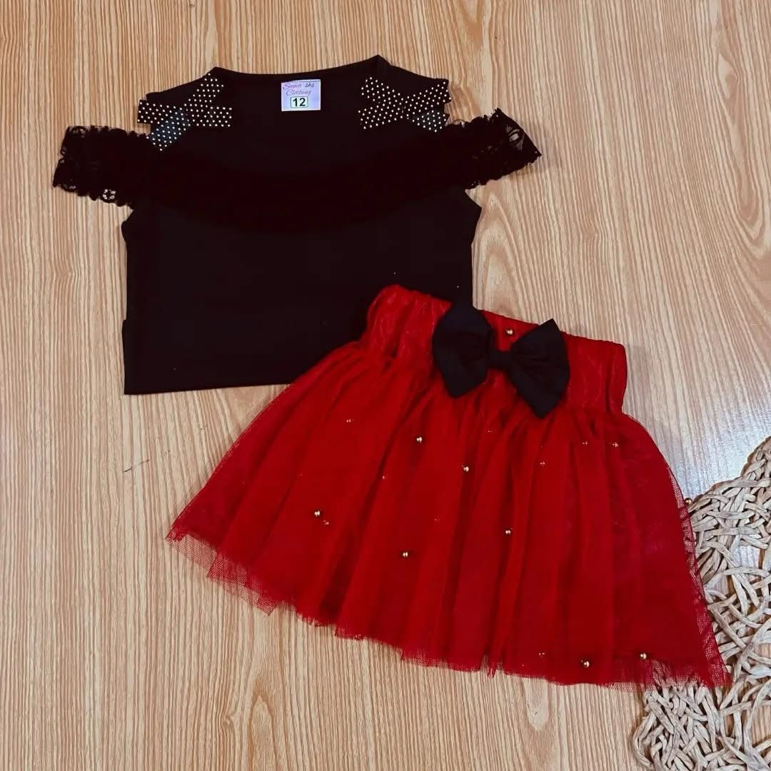 Black Top Sleeves Red Net Skirt