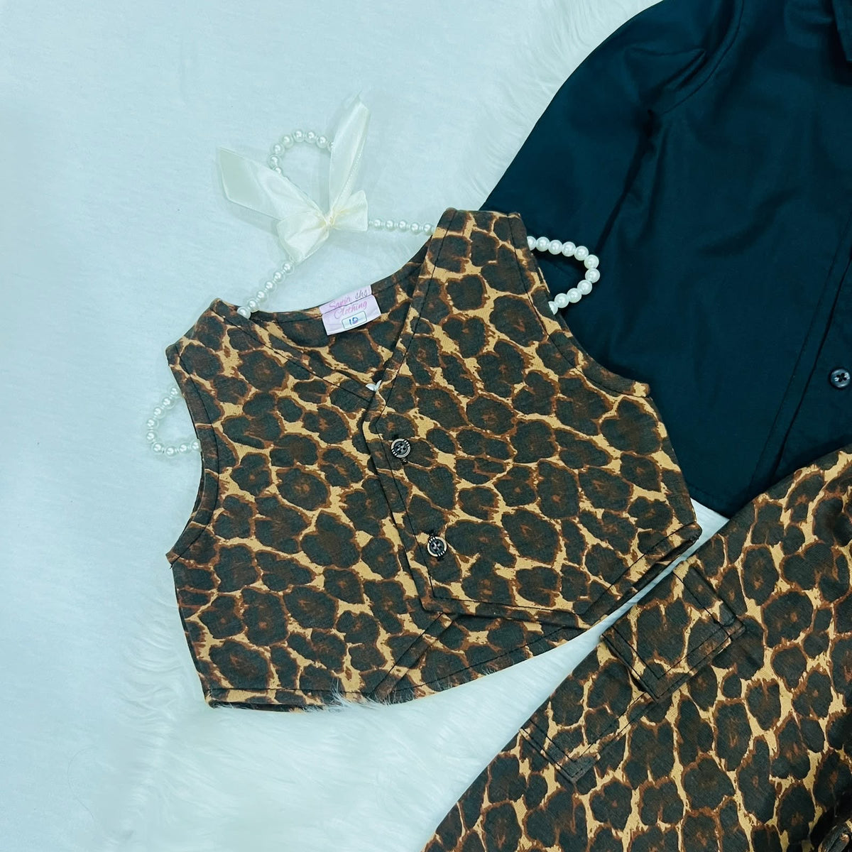 3-piece children's clothing set featuring a black long-sleeve button-down shirt paired with a leopard-print vest and matching cargo balloon pants winter terry stuff