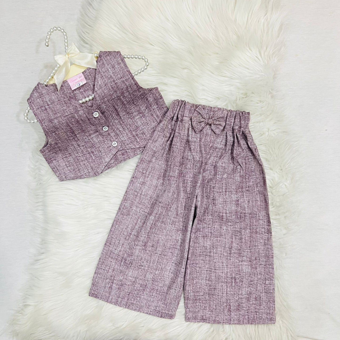Girls' 3-piece Outfit Featuring Black Long-sleeve Button-down Shirt Paired With Apricot-pink Textured Button Vest & Matching Wide-leg Trousers Cotton Stuff