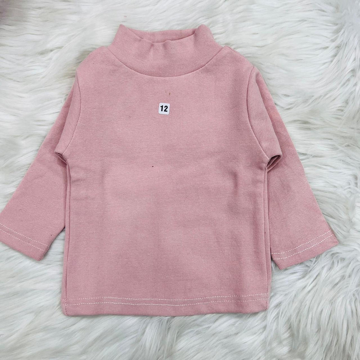 Peech turtleneck winter stuff (Copy)