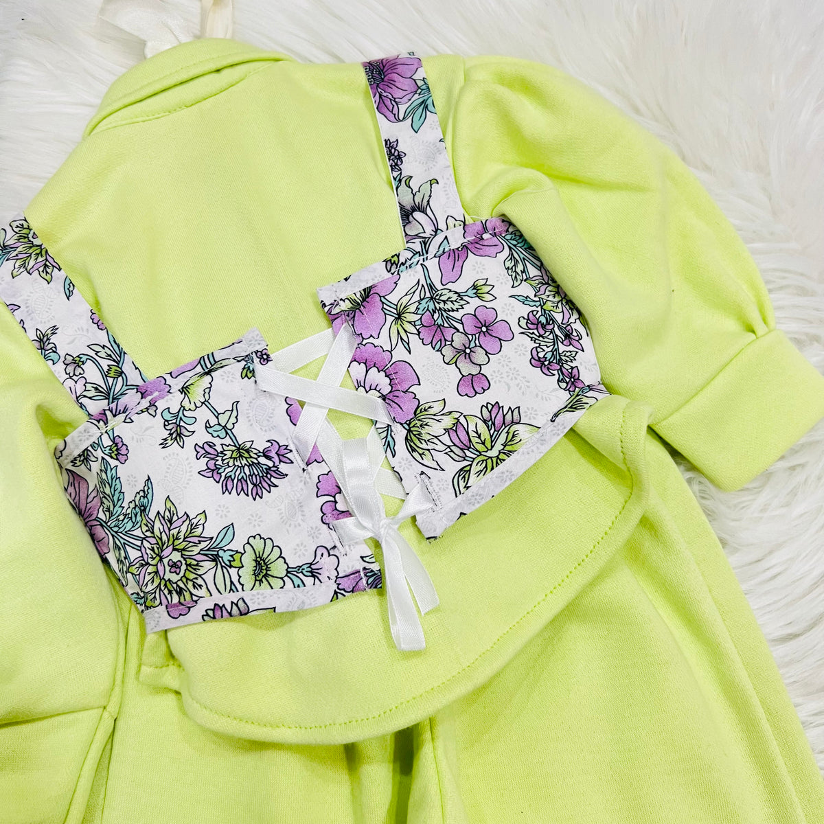 Fresh shades & floral details ✨ Brighten up the wardrobe with this adorable lime three piece set featuring a dainty floral overlay and bow accents 🌸 Soft, comfy, and perfectly stylish for any occasion! 🌿 winter fleece stuff (Copy 2)