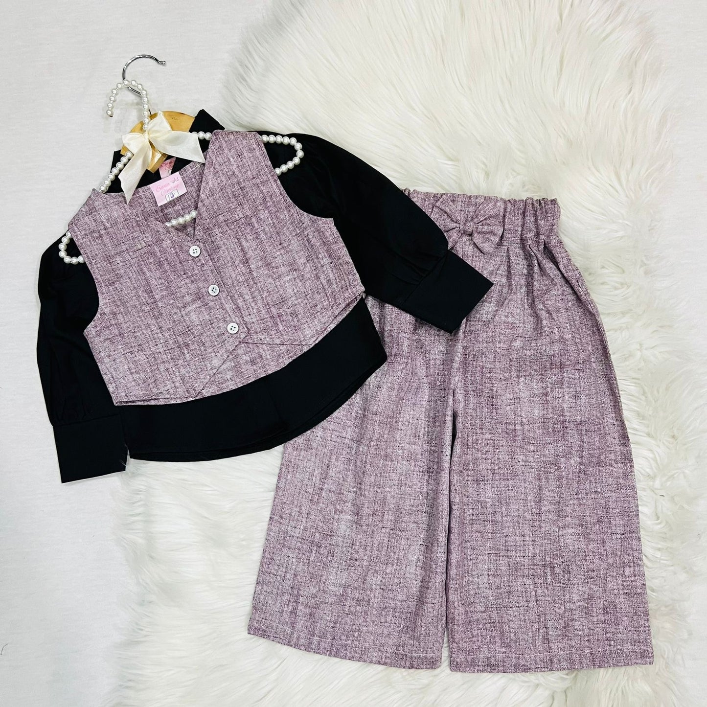 Girls' 3-piece Outfit Featuring Black Long-sleeve Button-down Shirt Paired With Apricot-pink Textured Button Vest & Matching Wide-leg Trousers Cotton Stuff