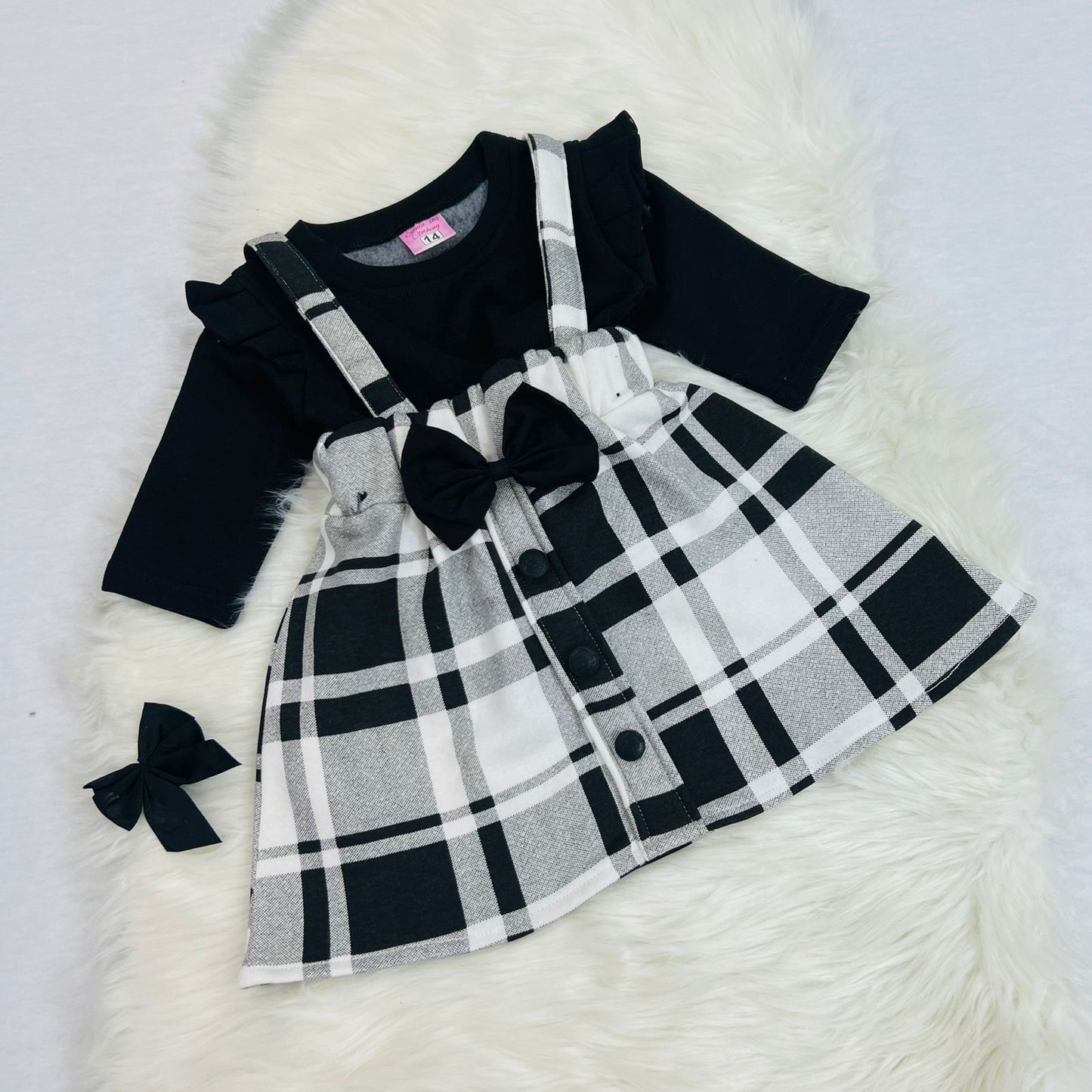 Black Top White Black Check Skirt Fleece