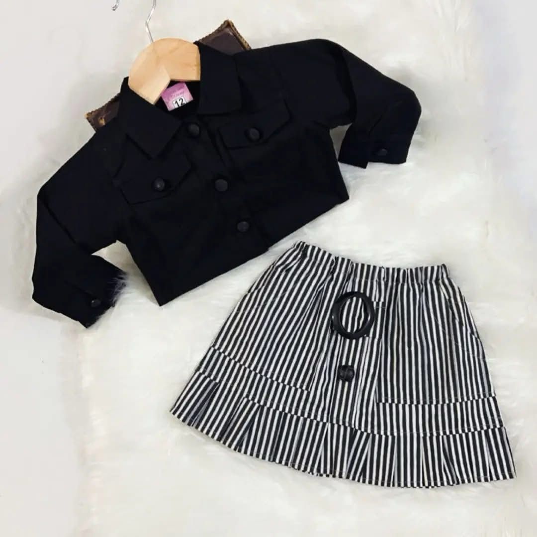 Black Collar Top Lining Buckle Skirt Cotton