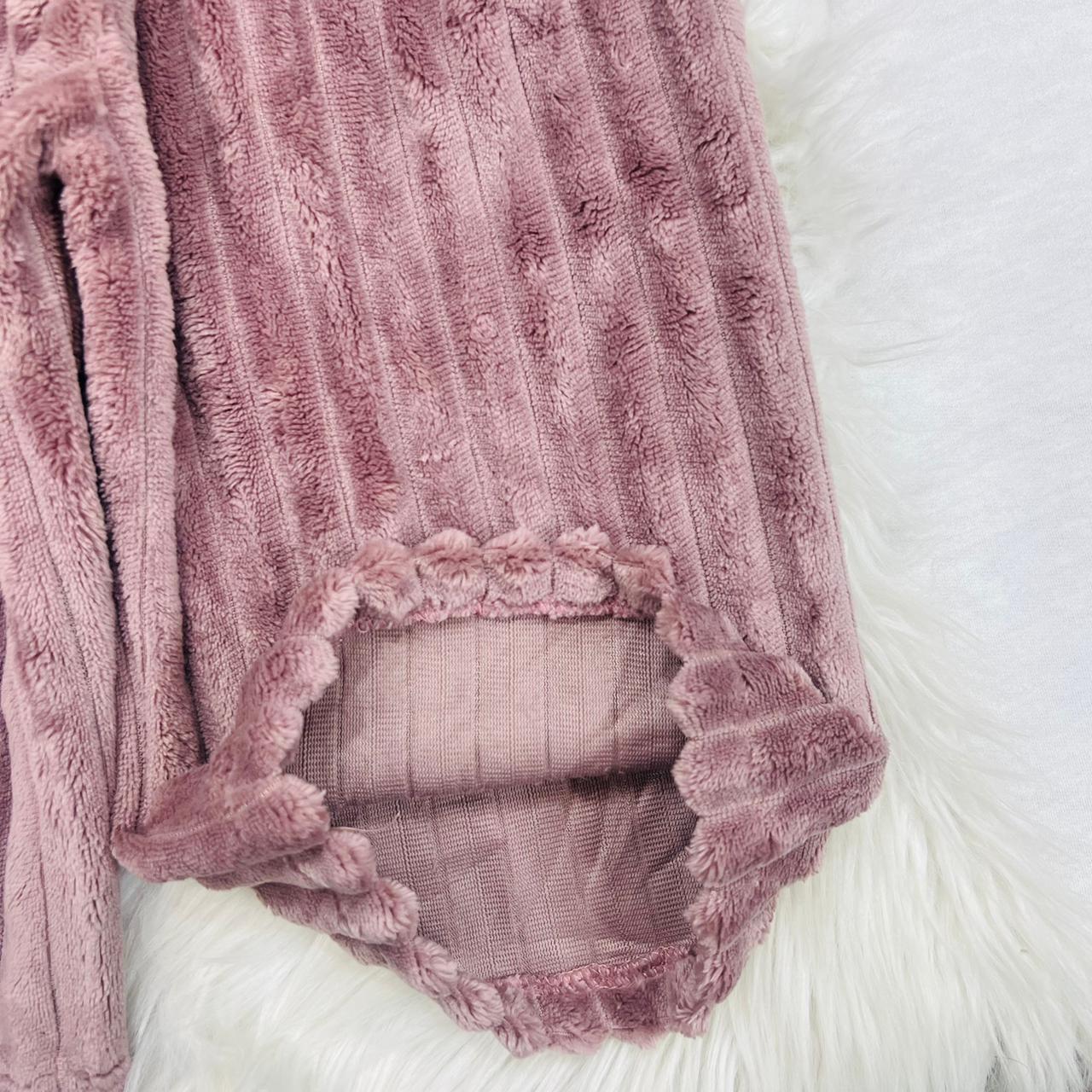 Tea Pink Rabbit Wool Cord Set