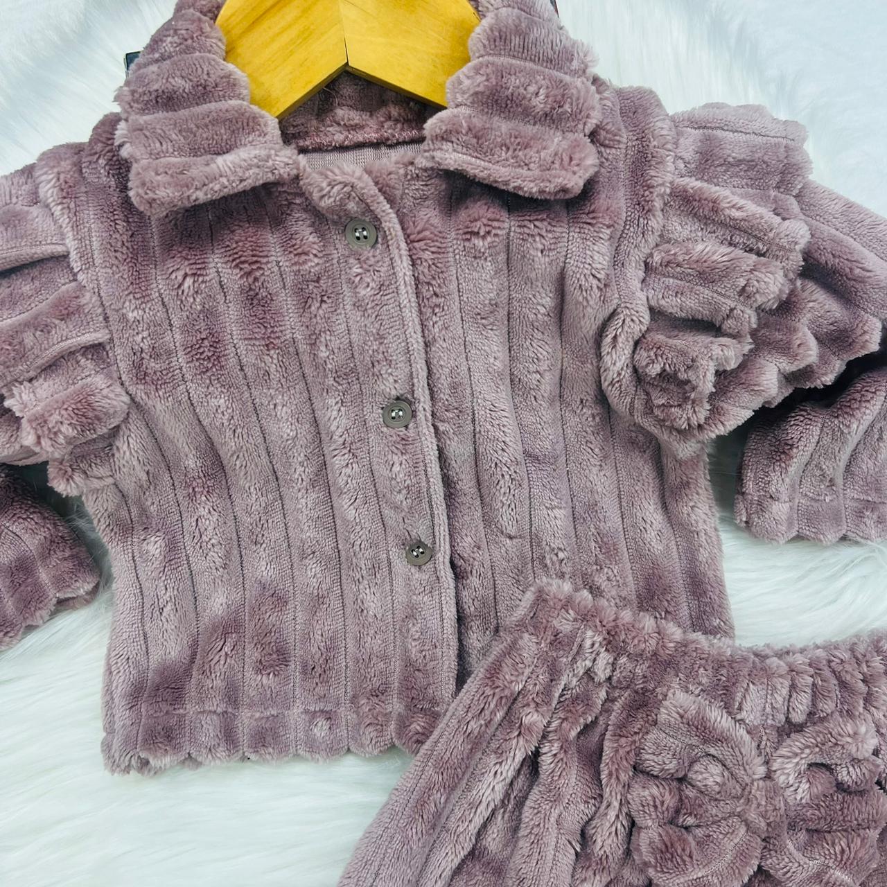 Tea Pink Rabbit Wool Cord Set