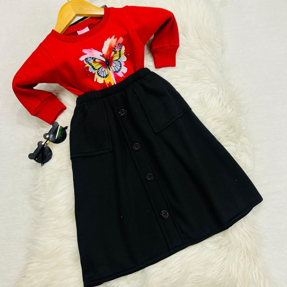 Red Butterfly Top Black Pocket Long Skirt Fleece Stuff