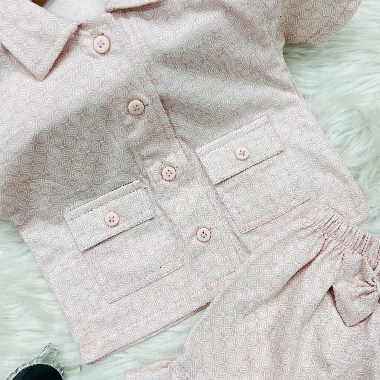 White Print Sando Blended Stuff