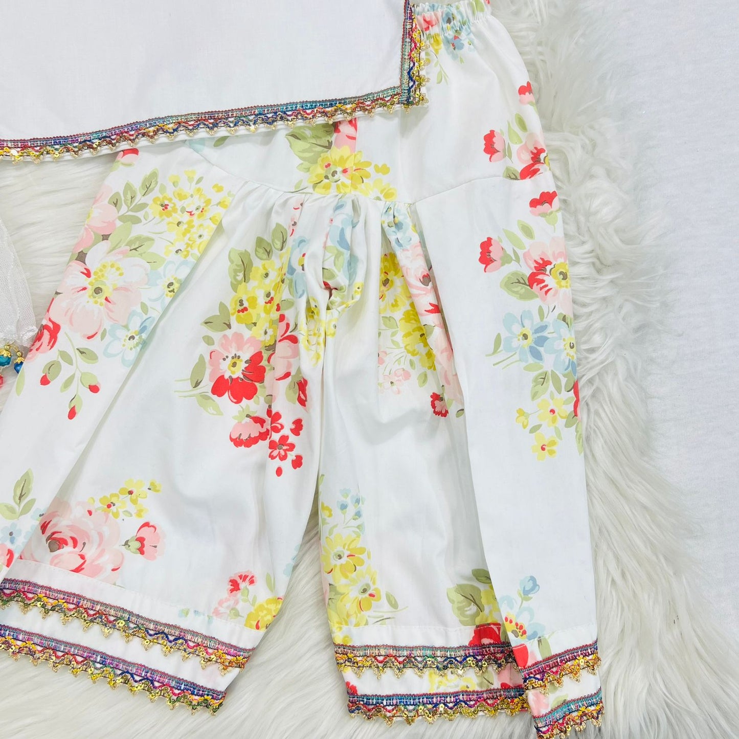 White Kameez White Floral Print Farshi Shalwar Cotton Stuff