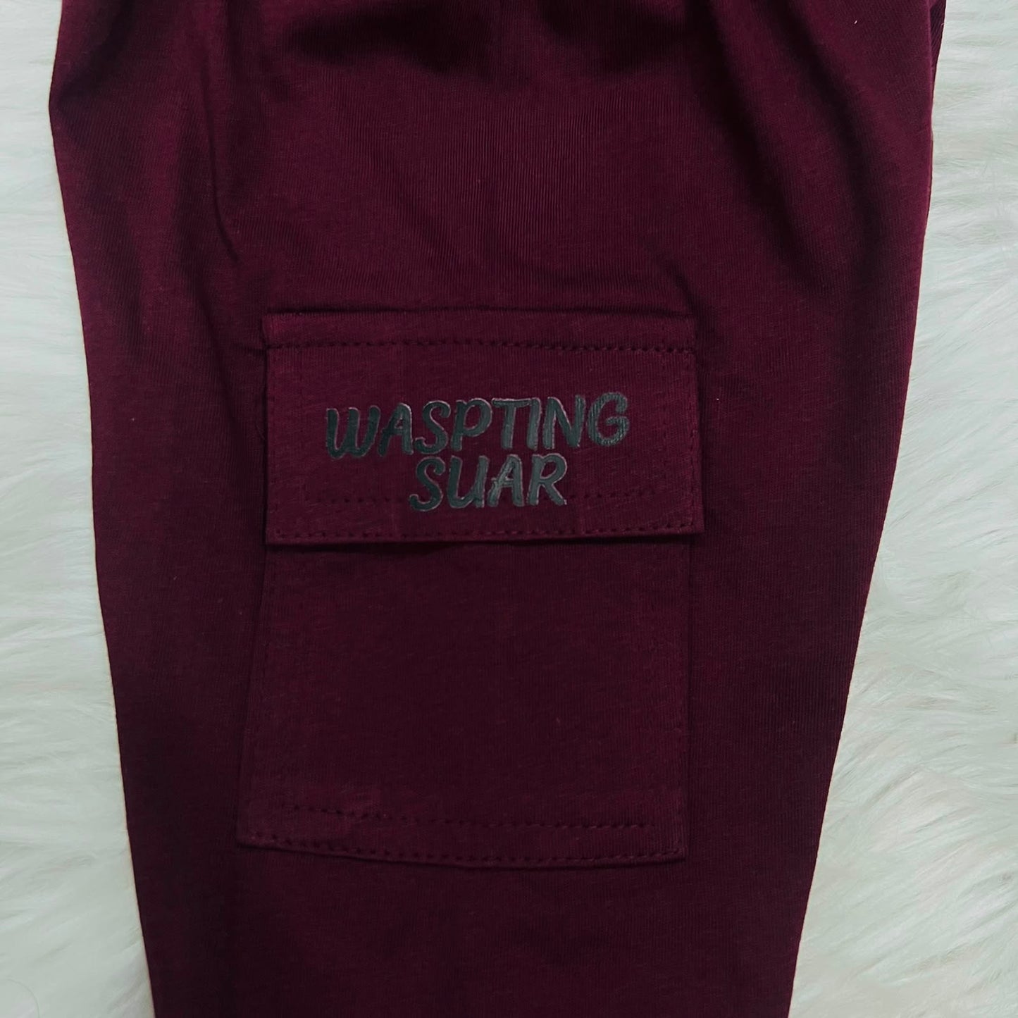 Maroon Sleevless Hoodie & Crago Pents Set Blended Stuff