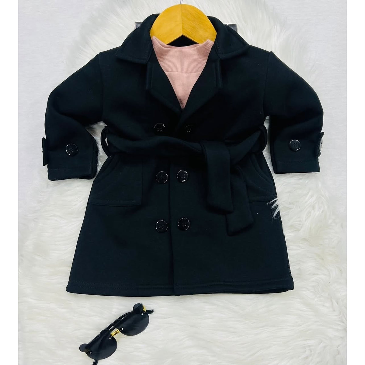 Balck long coat with turtleneck fleece stuff