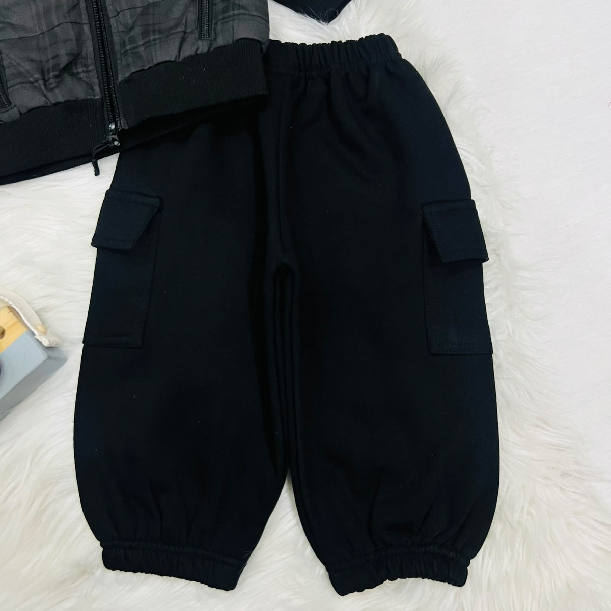 3-piece set features a cozy high-neck top, relaxed cargo joggers, and a classic plaid zip padded jacket winter stuff