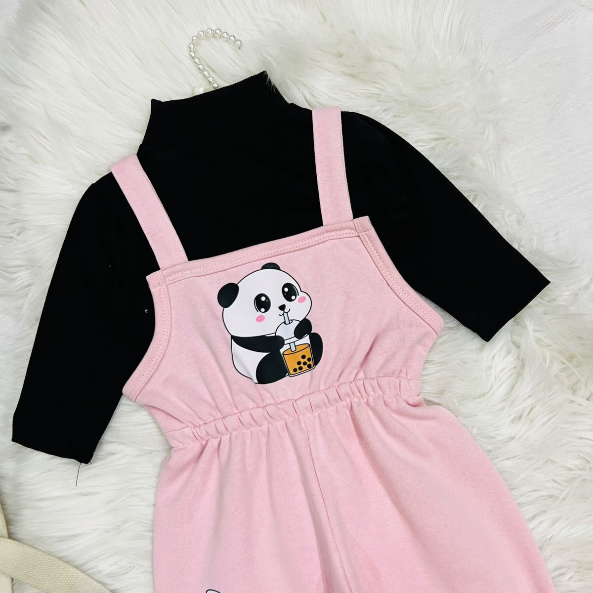 Panda Perfection 🐼✨ Keep your little one stylish and warm in this adorable 2-piece pink jumpsuit and black turtleneck set fleece winter stuff