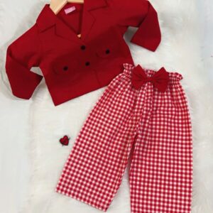 Red coat collar top / red white check troser