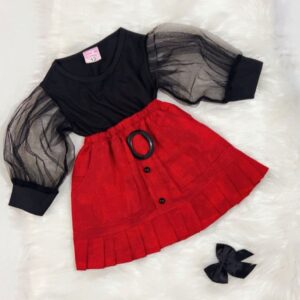 Black top net / red buckle skirt
